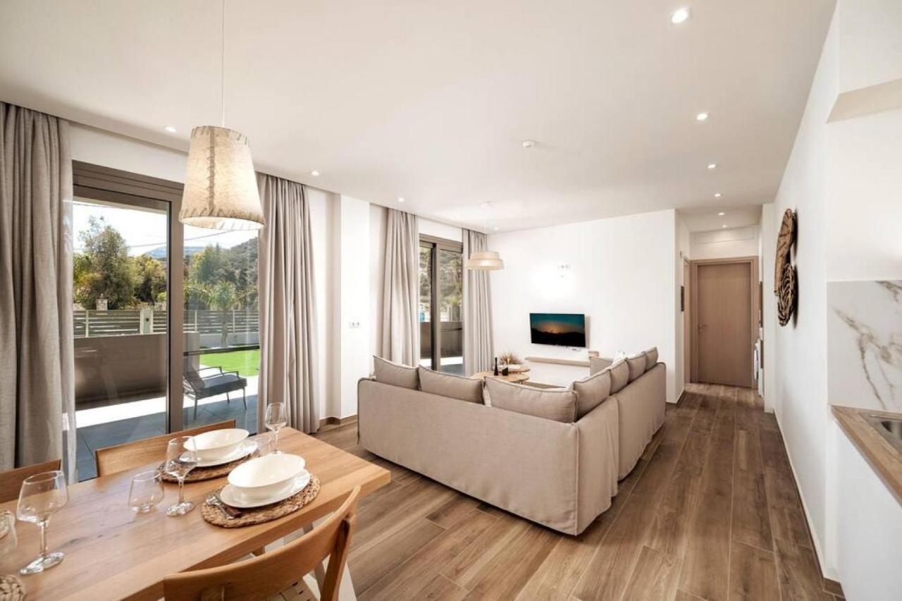 Kayy Apartments 1 In Matala Bagian luar foto